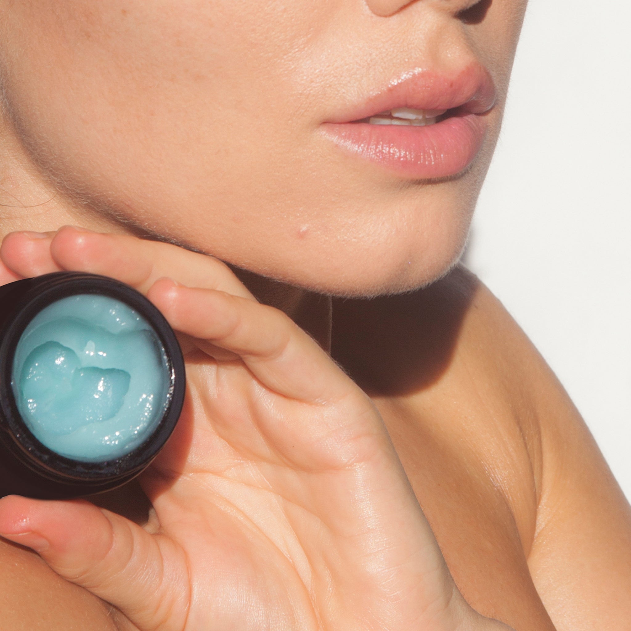 Pourquoi appliquer une texture baume sur son visage ?