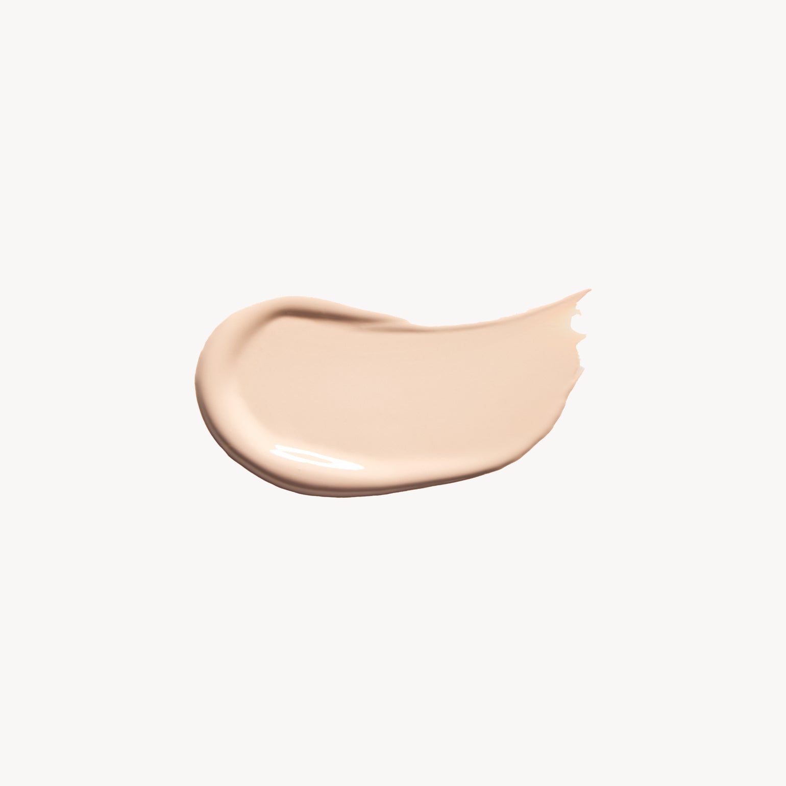 Swatch du Revitalize Hydra Concealer de RMS Beauty, couleur C05, une teinte claire à sous-ton neutre. Idéal pour un teint frais et unifié.