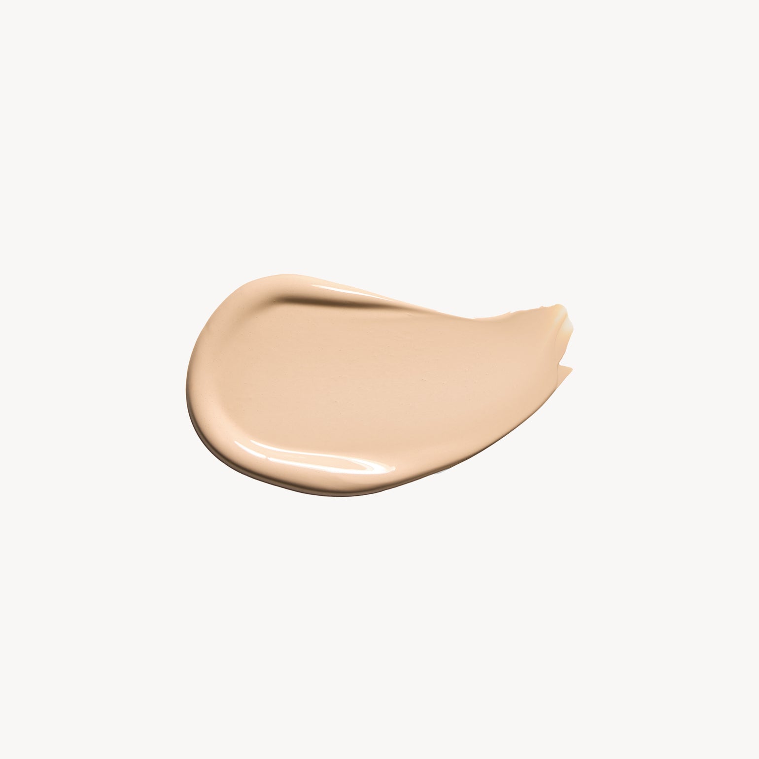 Swatch du Revitalize Hydra Concealer de RMS Beauty, couleur CN07, une teinte claire à sous-ton neutre. Idéal pour un teint frais et unifié.