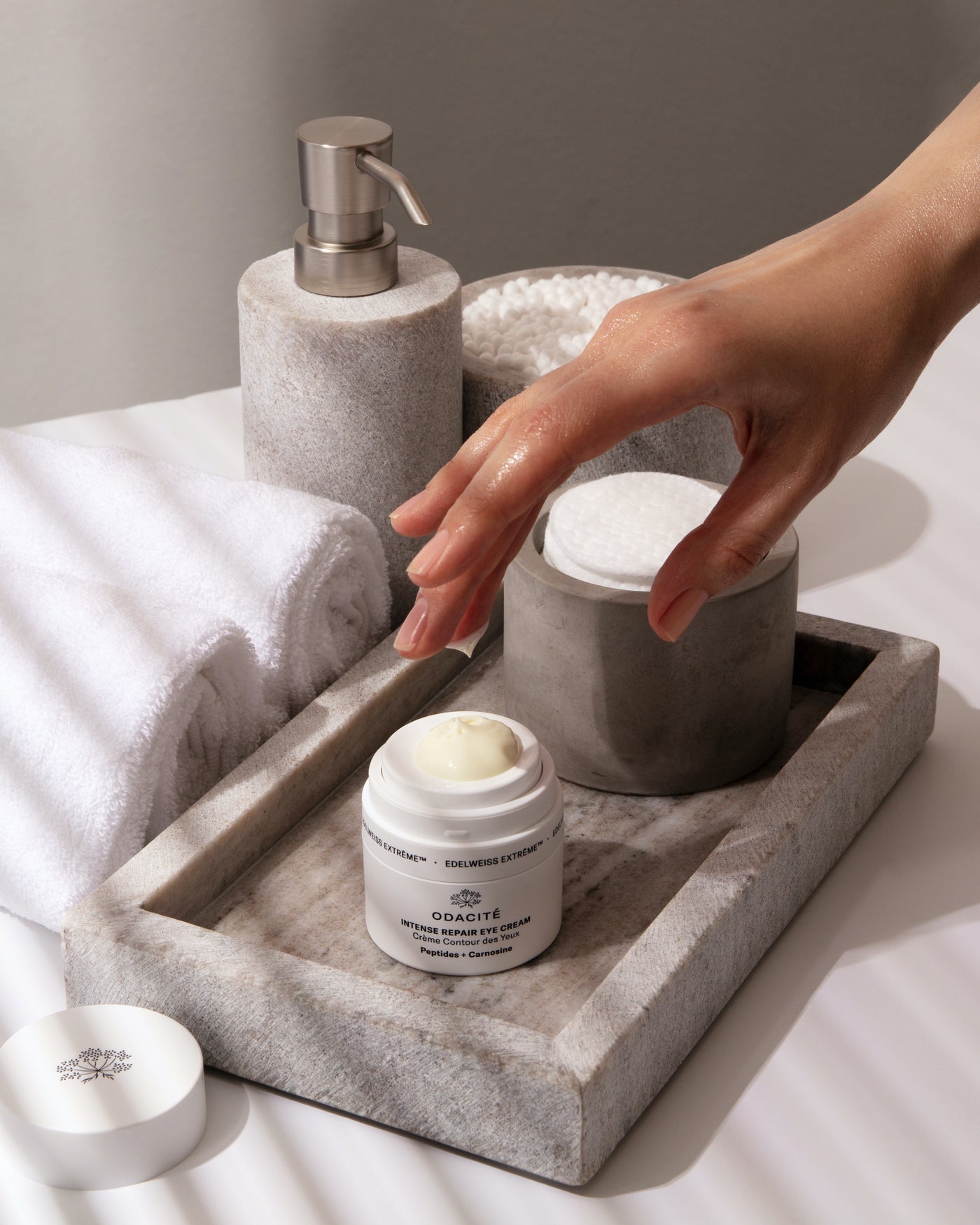 Intense Repair Eye Cream – Odacité