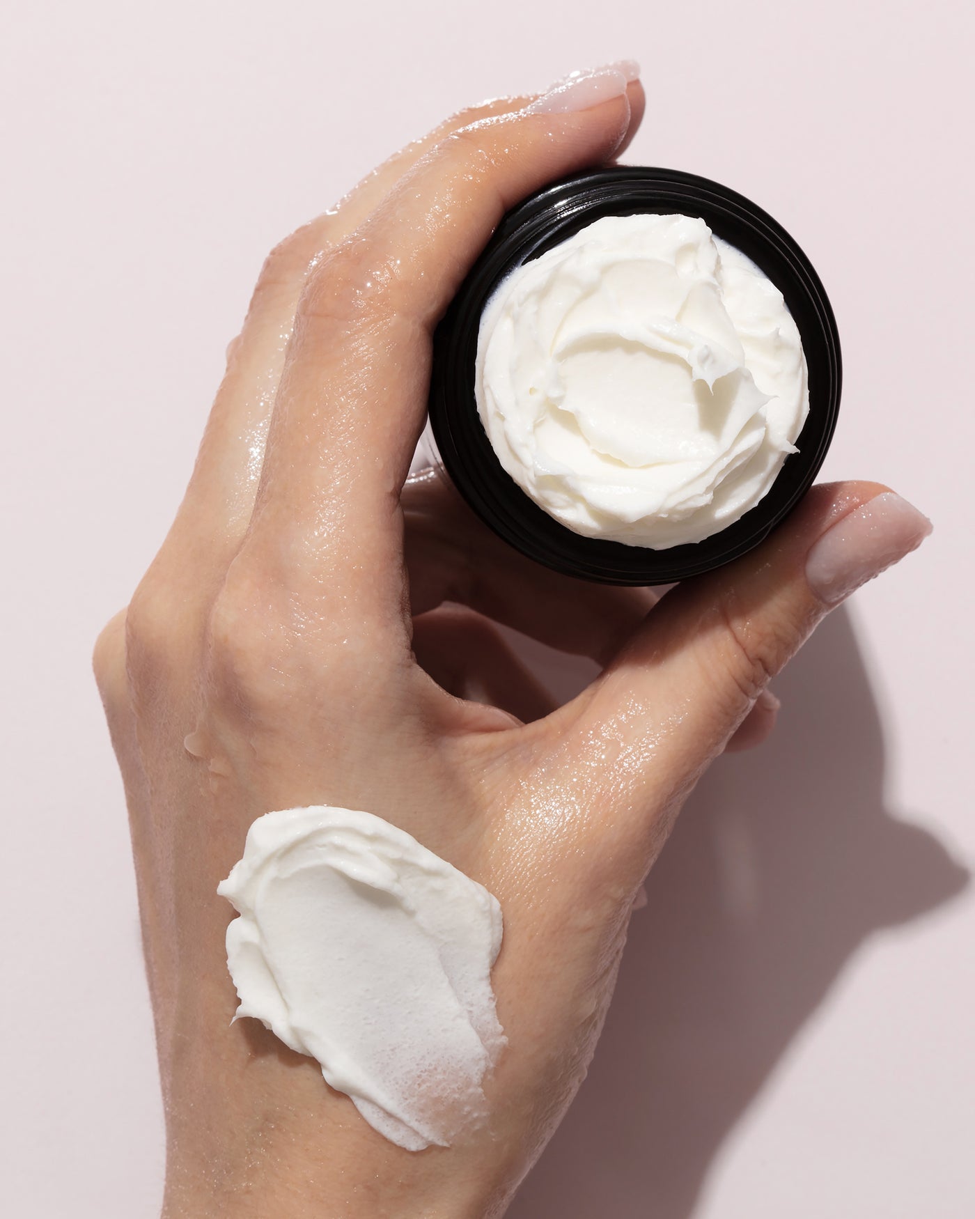 Hydra Exfoliant Quotidien Thé Blanc + Rooibos et perles de Jojoba – Odacité