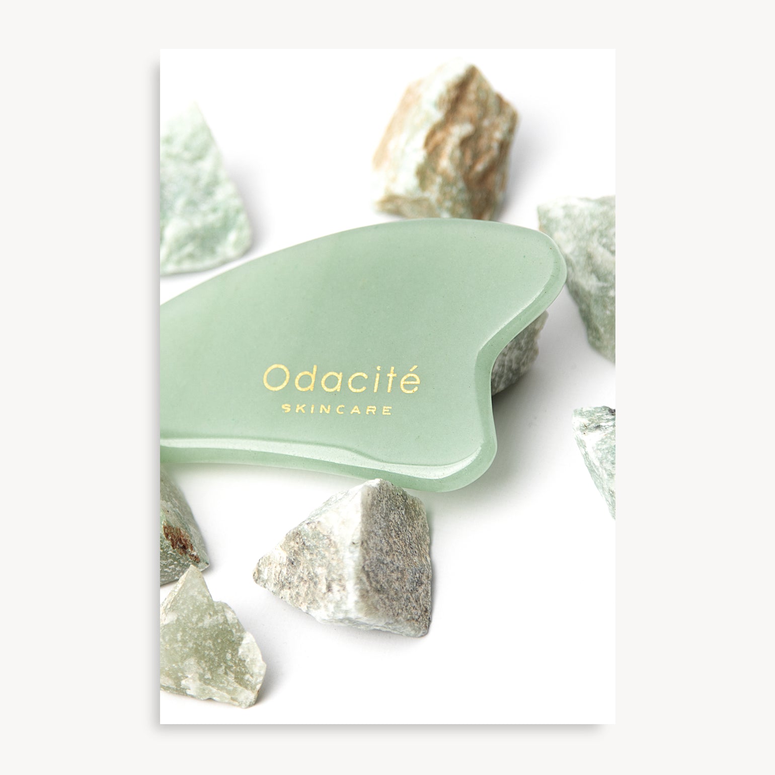 Crystal Contour Gua Sha - Outil Beauté En Aventurine Verte - Odacité