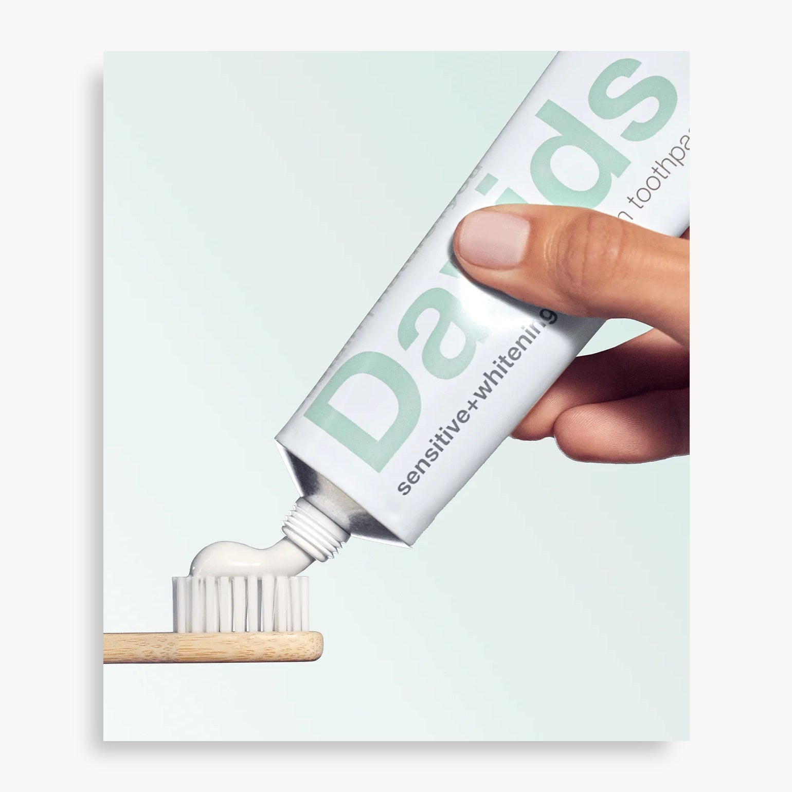 Dentifrice Naturel Premium Blanchissant pour Dents Sensibles - Menthe Poivrée - Davids