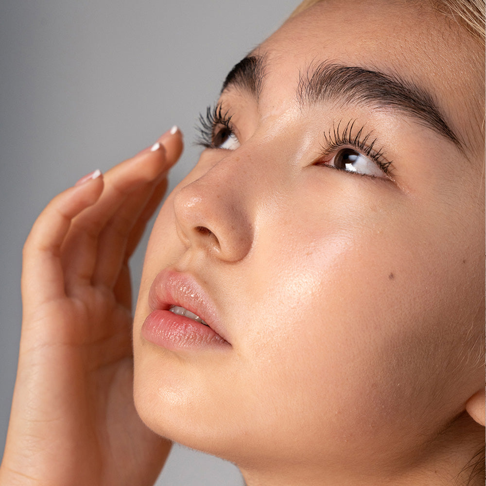 Straight Up Volumizing Peptide Mascara Travel Size – RMS Beauty