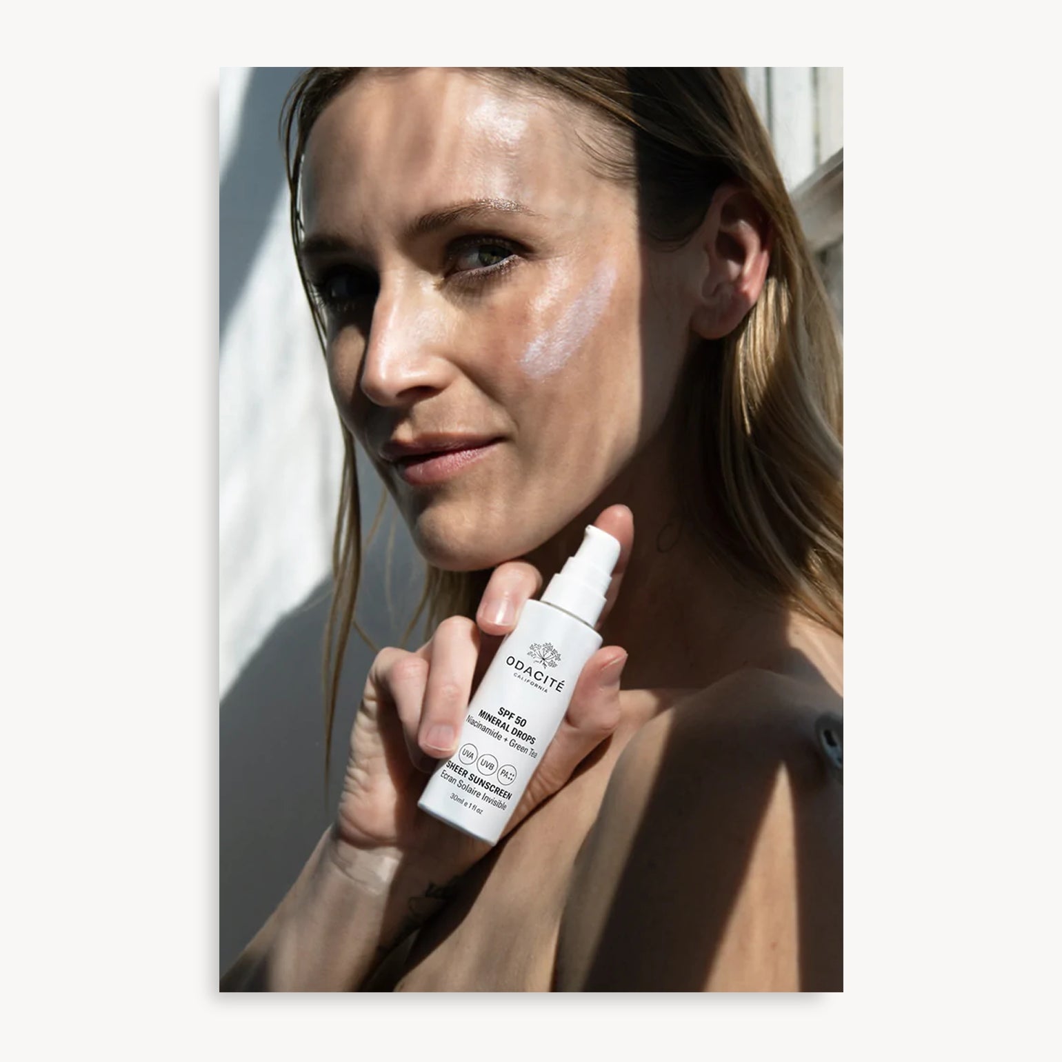 Minéral Drops - Ecran Solaire Transparent SPF 50 - Niacinamide + Thé Vert - Odacité