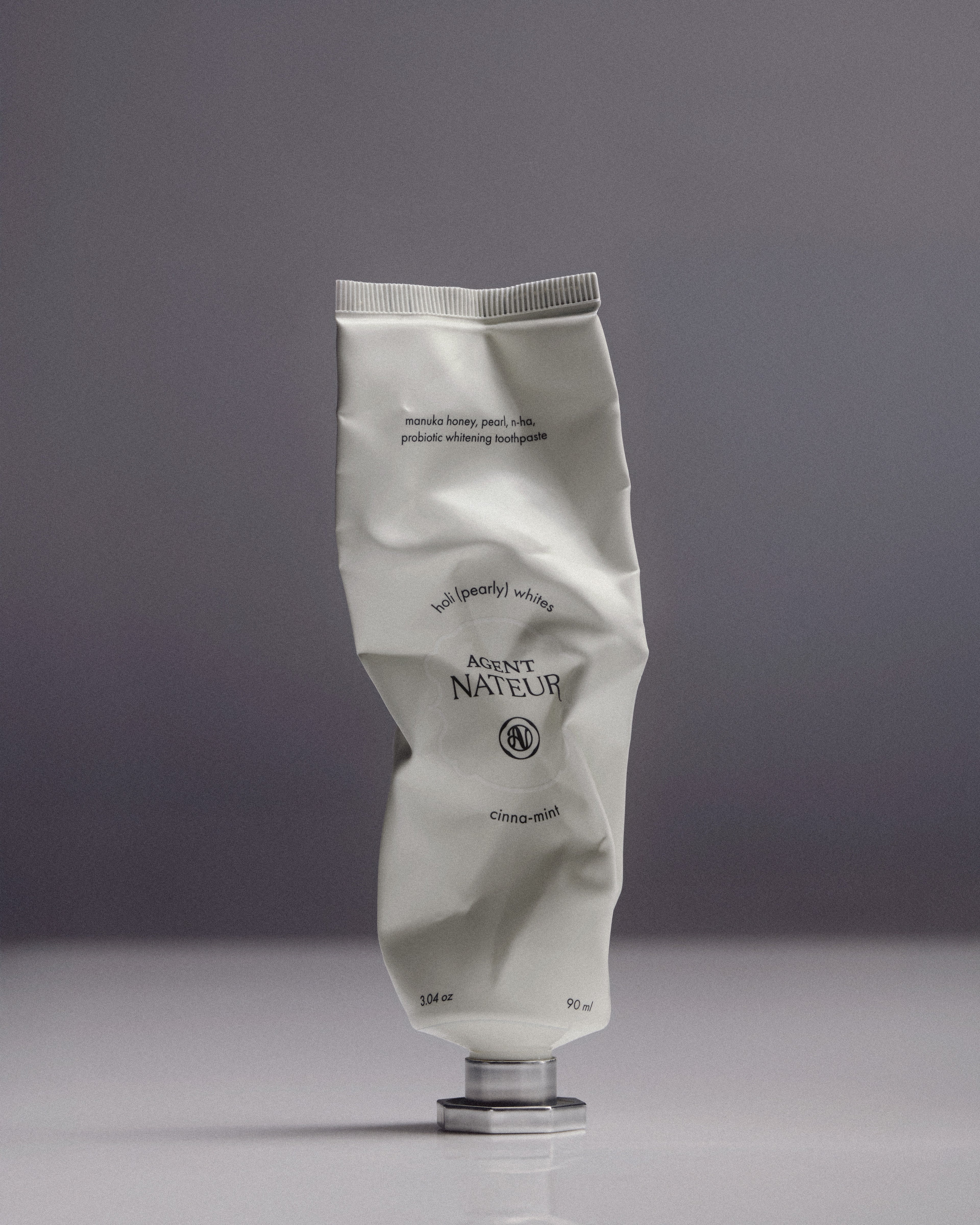 Holi (Pearly) Whites Probiotic Whitening Toothpaste – Agent Nateur