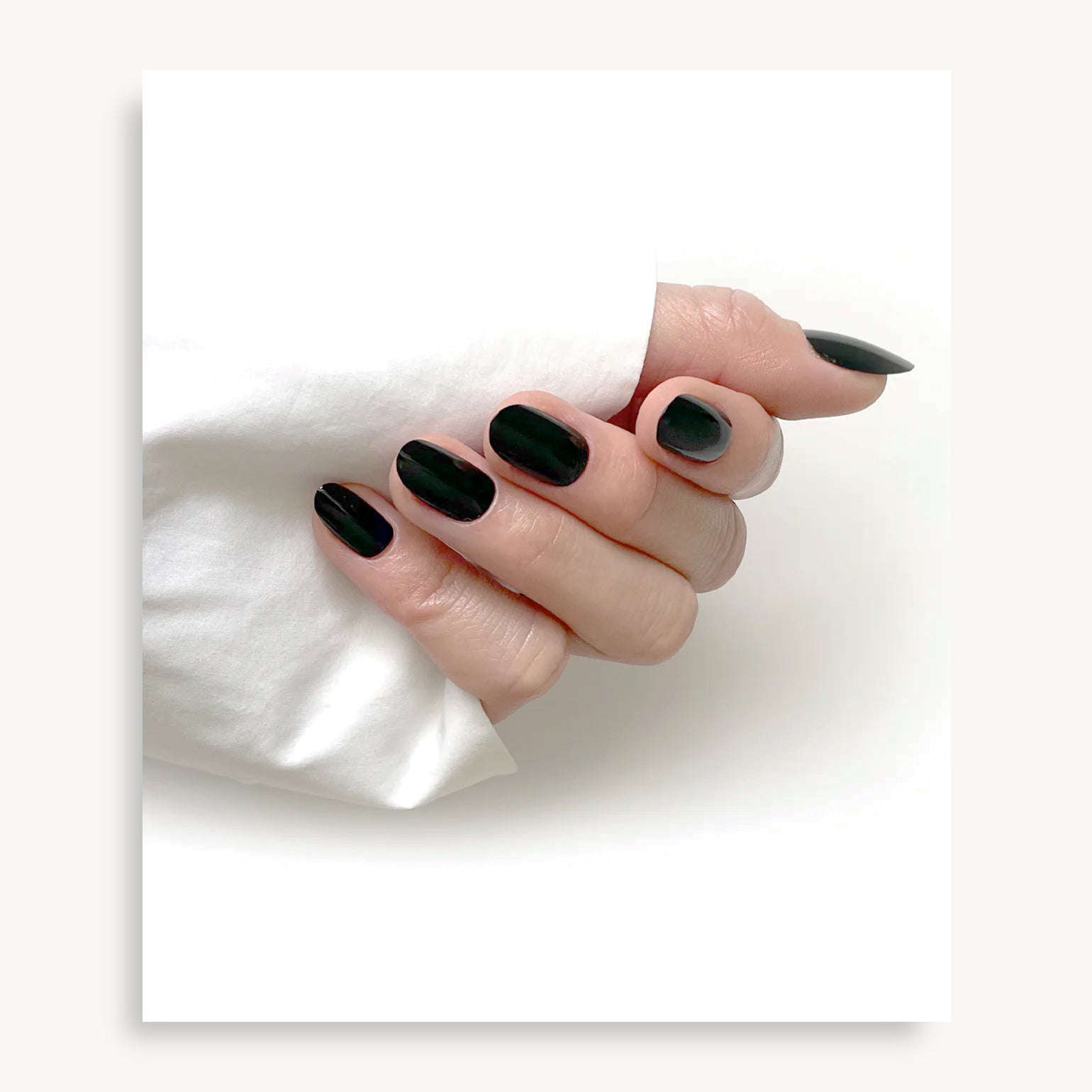Vernis à Ongles à l'Eau - Hello Tomato - Black Hungarian